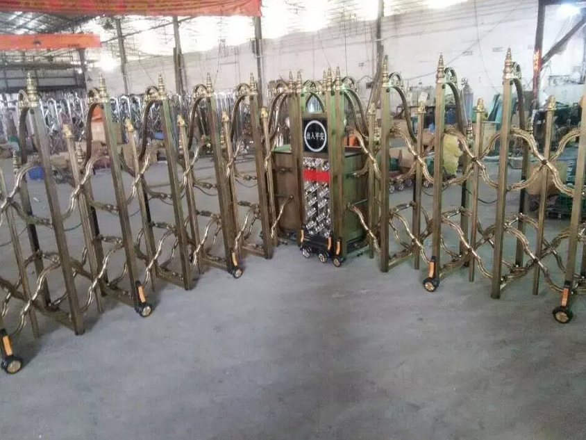 防盜門和安全伸縮門的區(qū)別？